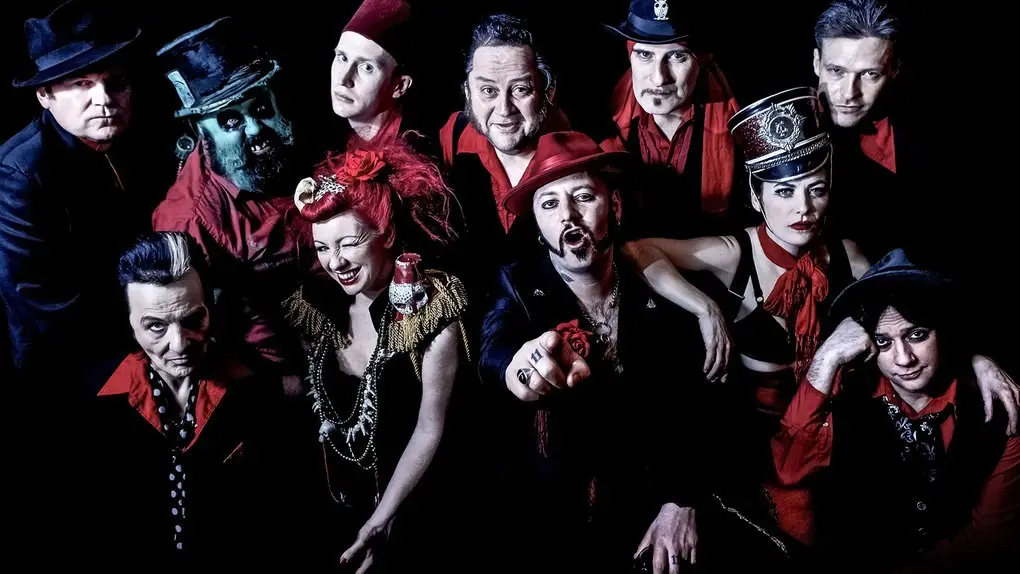 The Urban Voodoo Machine, Delaney Davidson and Graveyard Train combine forces